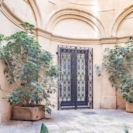Casa Vacanze De Mari Lecce Dış mekan fotoğraf